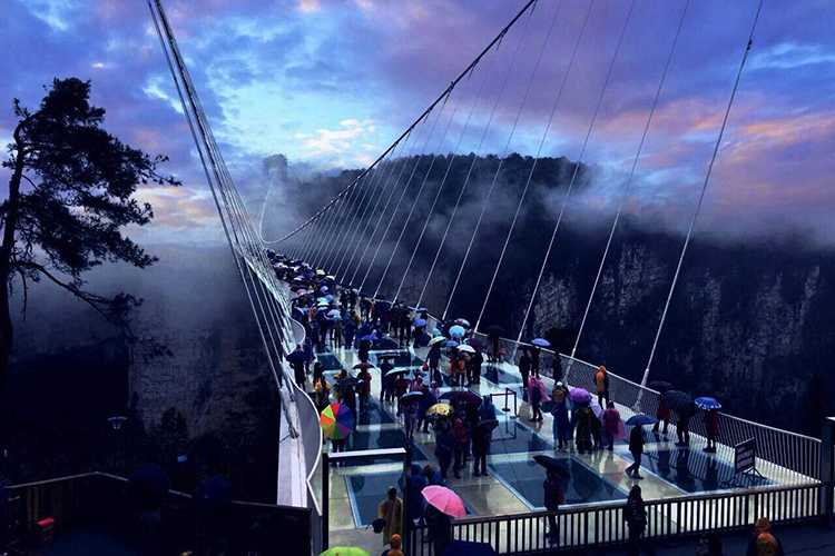長沙出發(fā)到張家界玻璃橋、天門山、玻璃棧道、鳳凰古城3日游